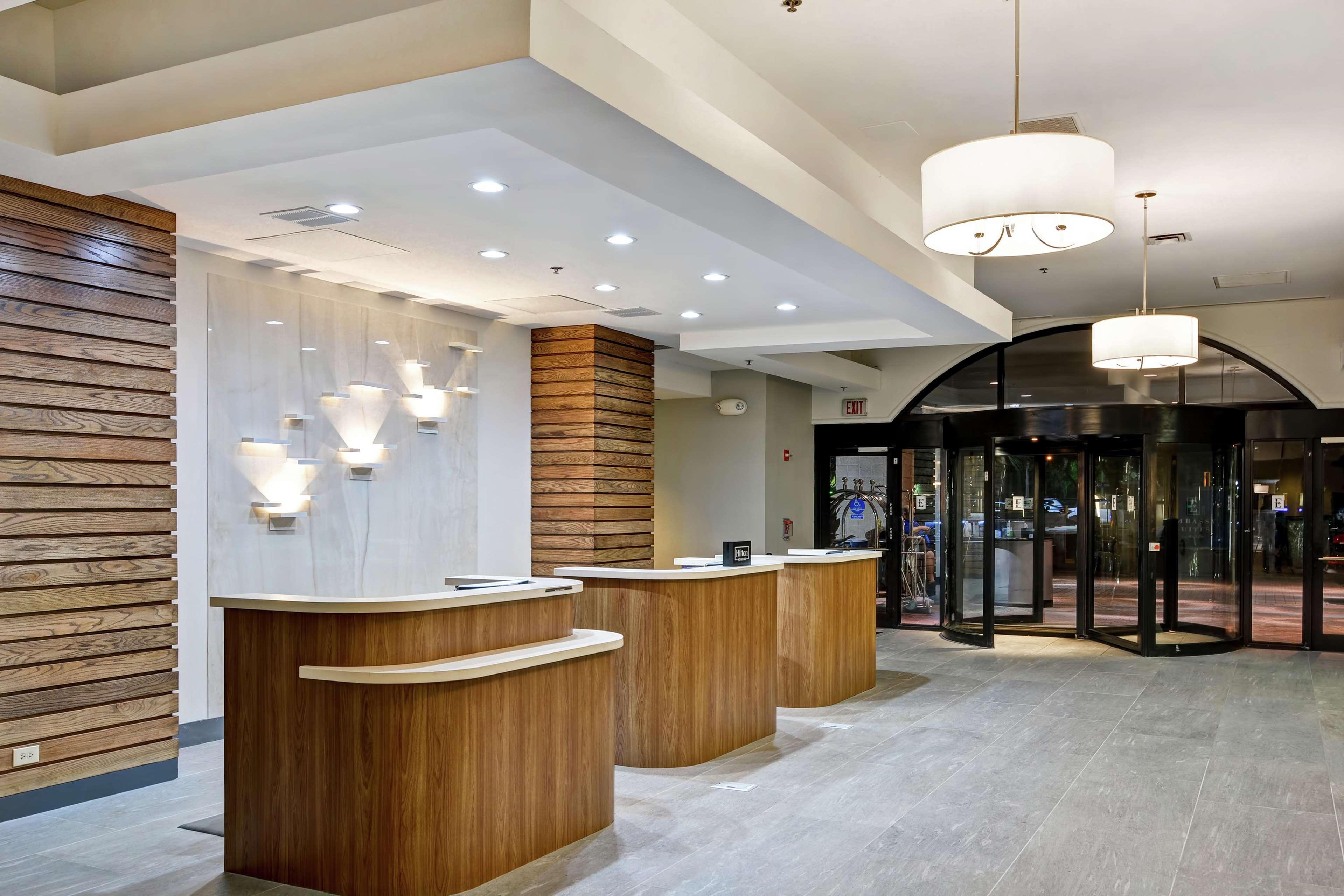 Embassy Suites By Hilton Orlando Downtown Exterior photo